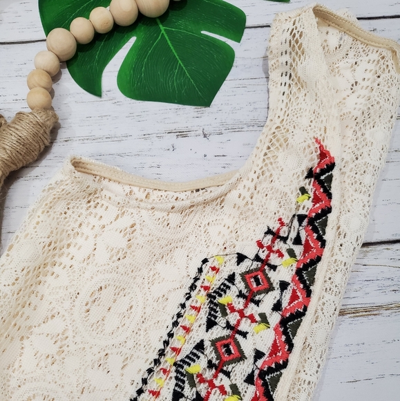 Alter'd State Boho Festival Lace Fringe Vest - Picture 3 of 4